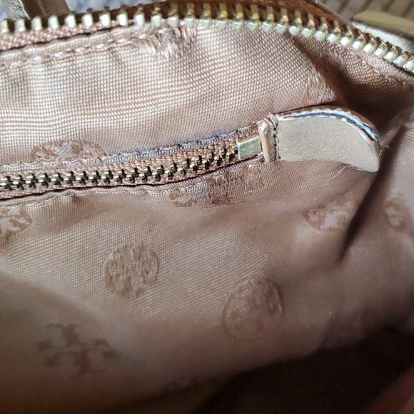 Tory Burch crossbody - Picture 8 of 15